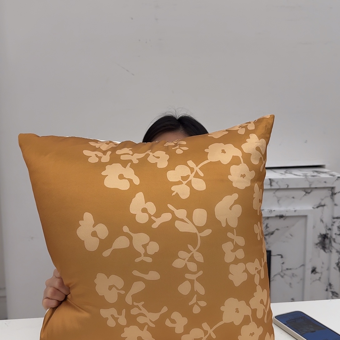 木微皱雪花段可以拆洗马踏春花抱枕45*45默认微瑕