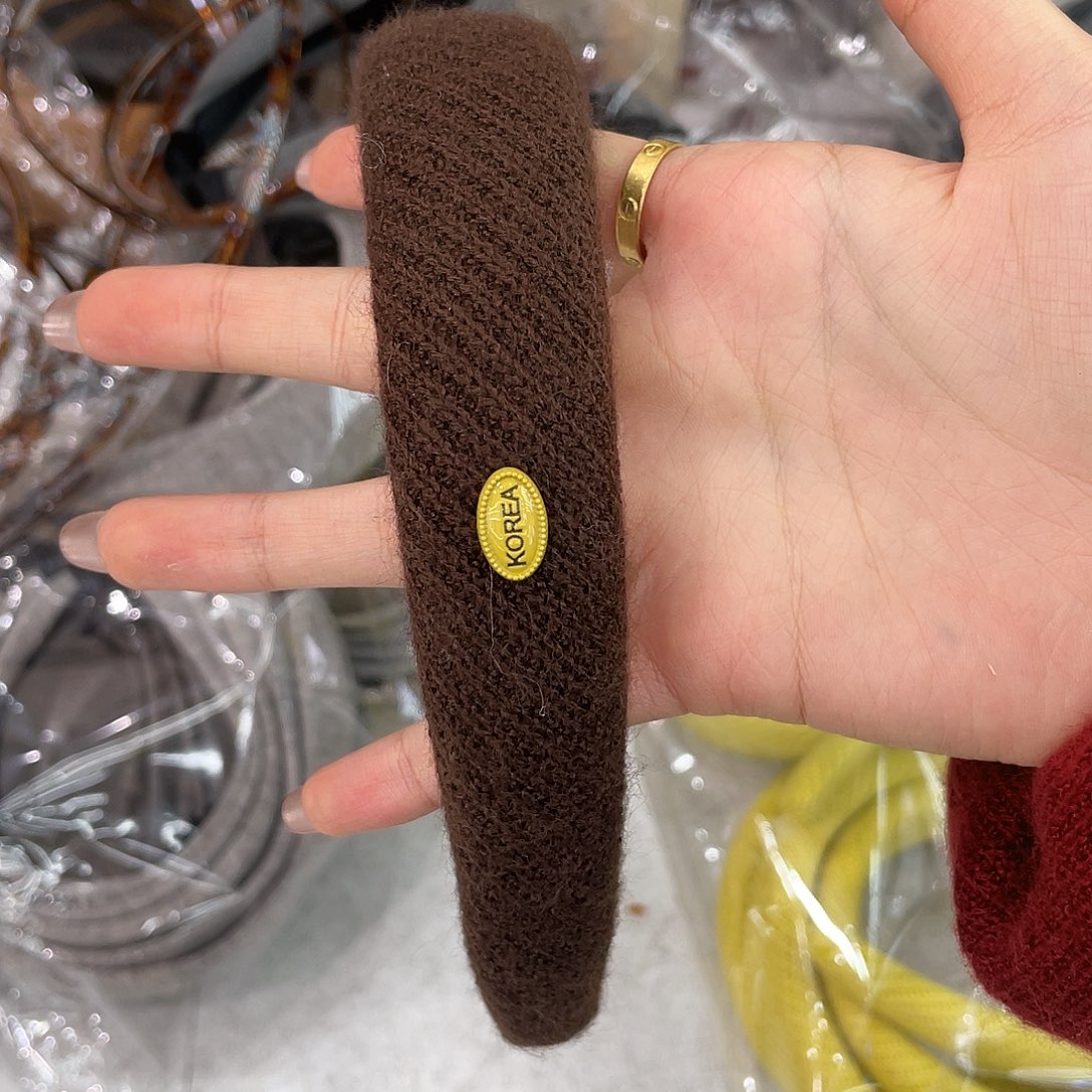 布艺非金属咖色发箍