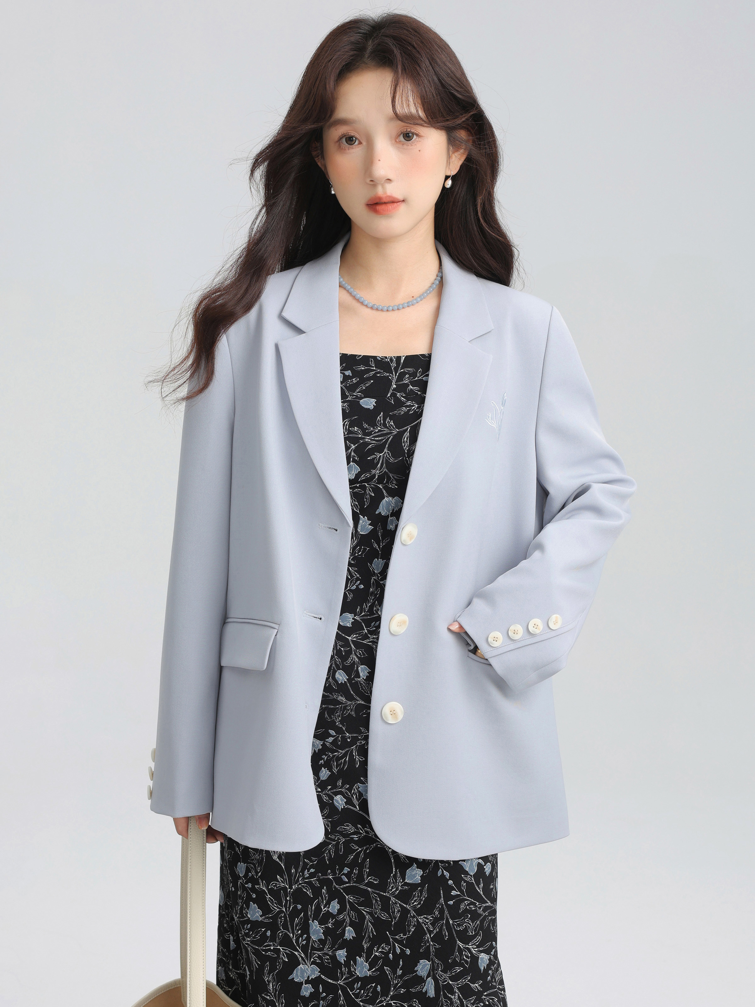 J瞌睡兔【清苍郁金香】绣花廓形西装垫肩勤休闲气质小众西服241523