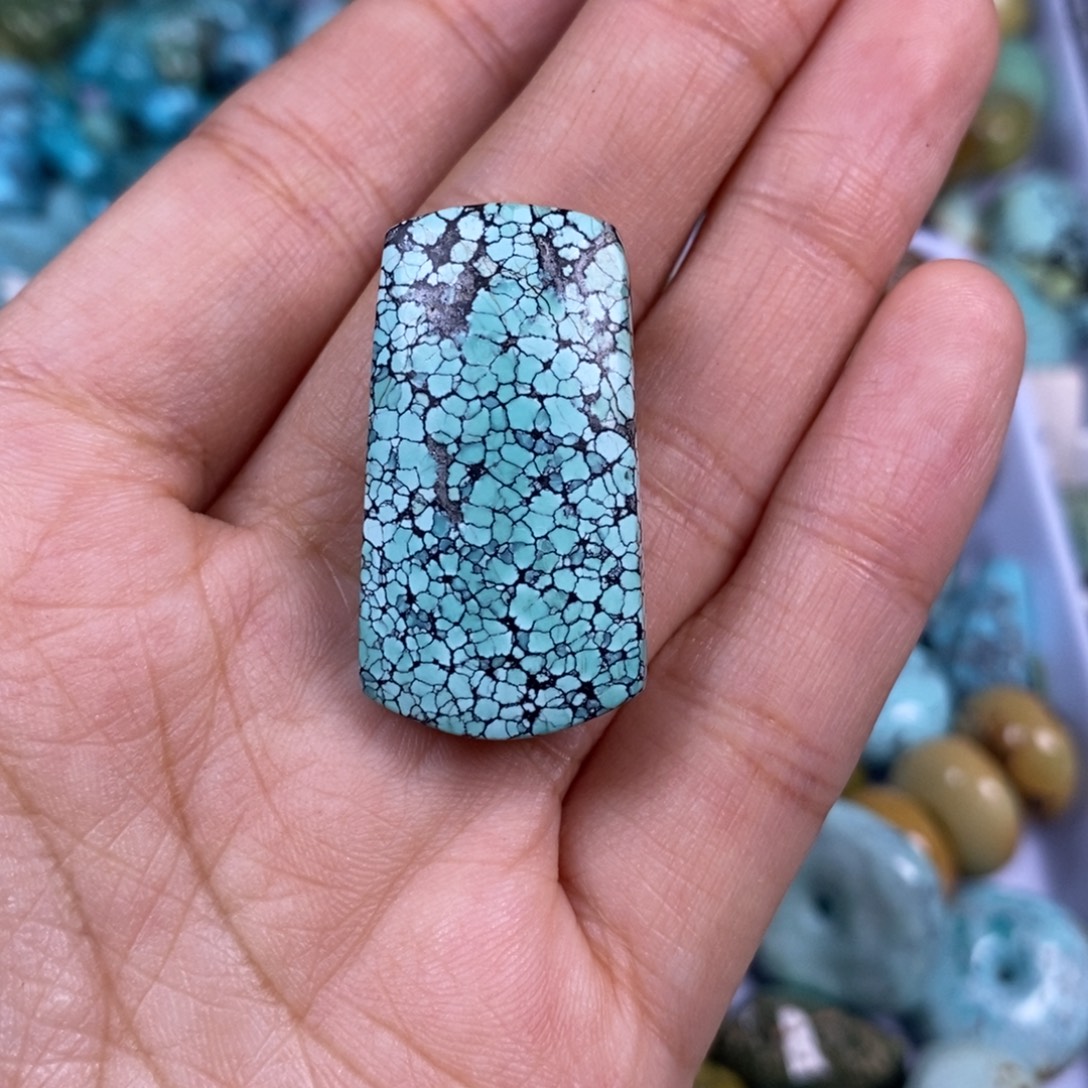 想***儿绿松石未镶嵌颈饰