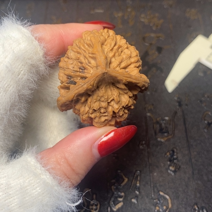 吊坠文玩核桃*️**文玩核桃异形