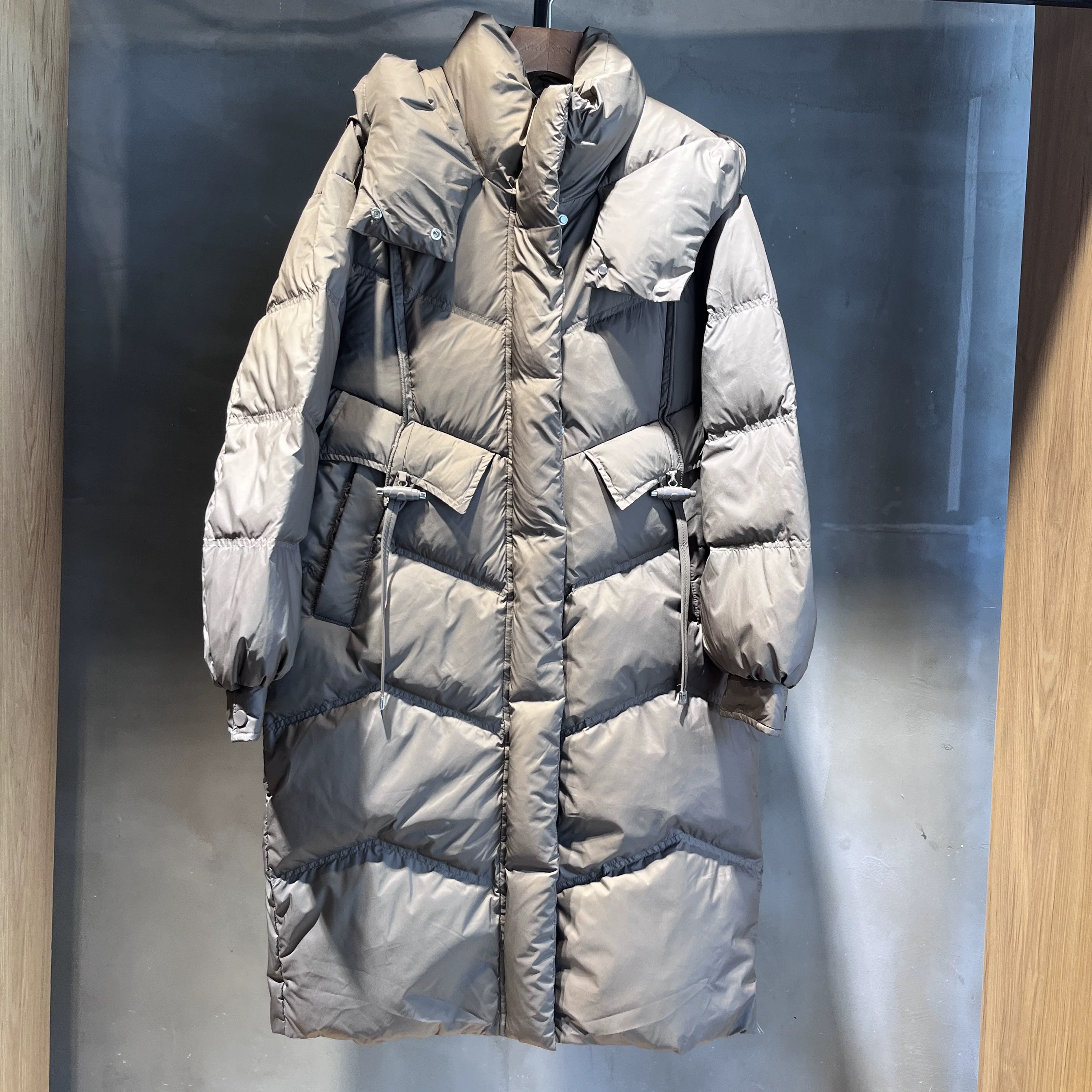 麦寻女装立领冬季2024新款女装连帽外套YRLZQ012