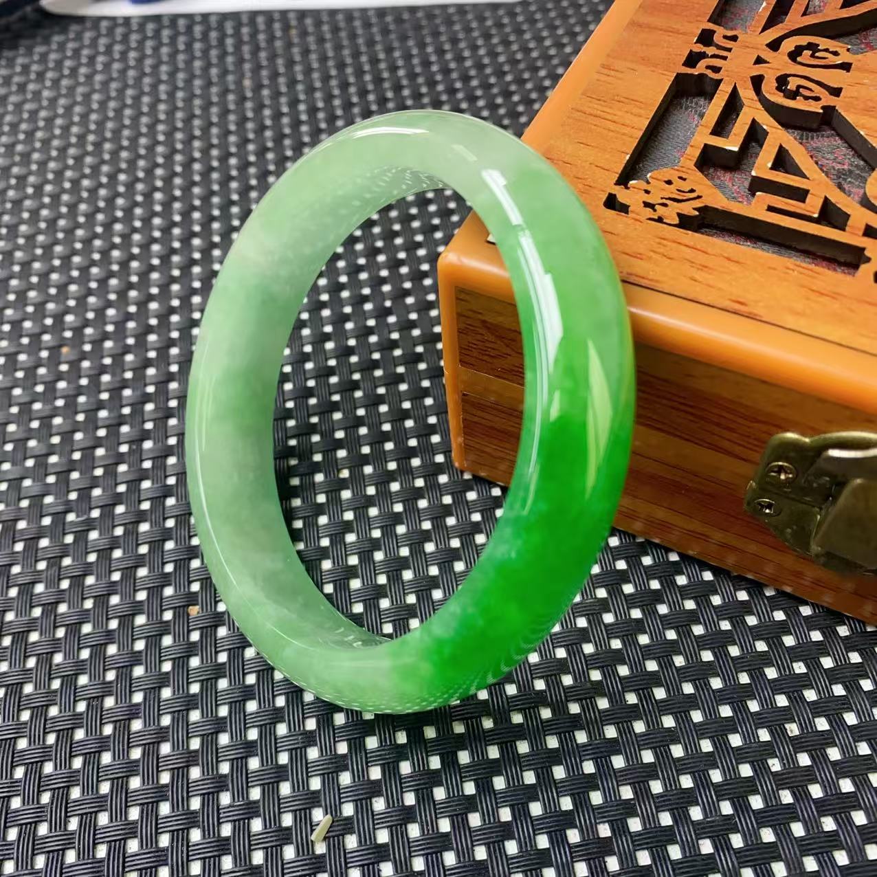 [小石]冰半绿常规时尚多样性发一个-奇石