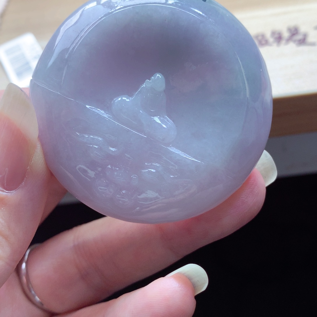 翡翠颈饰未镶嵌吊坠