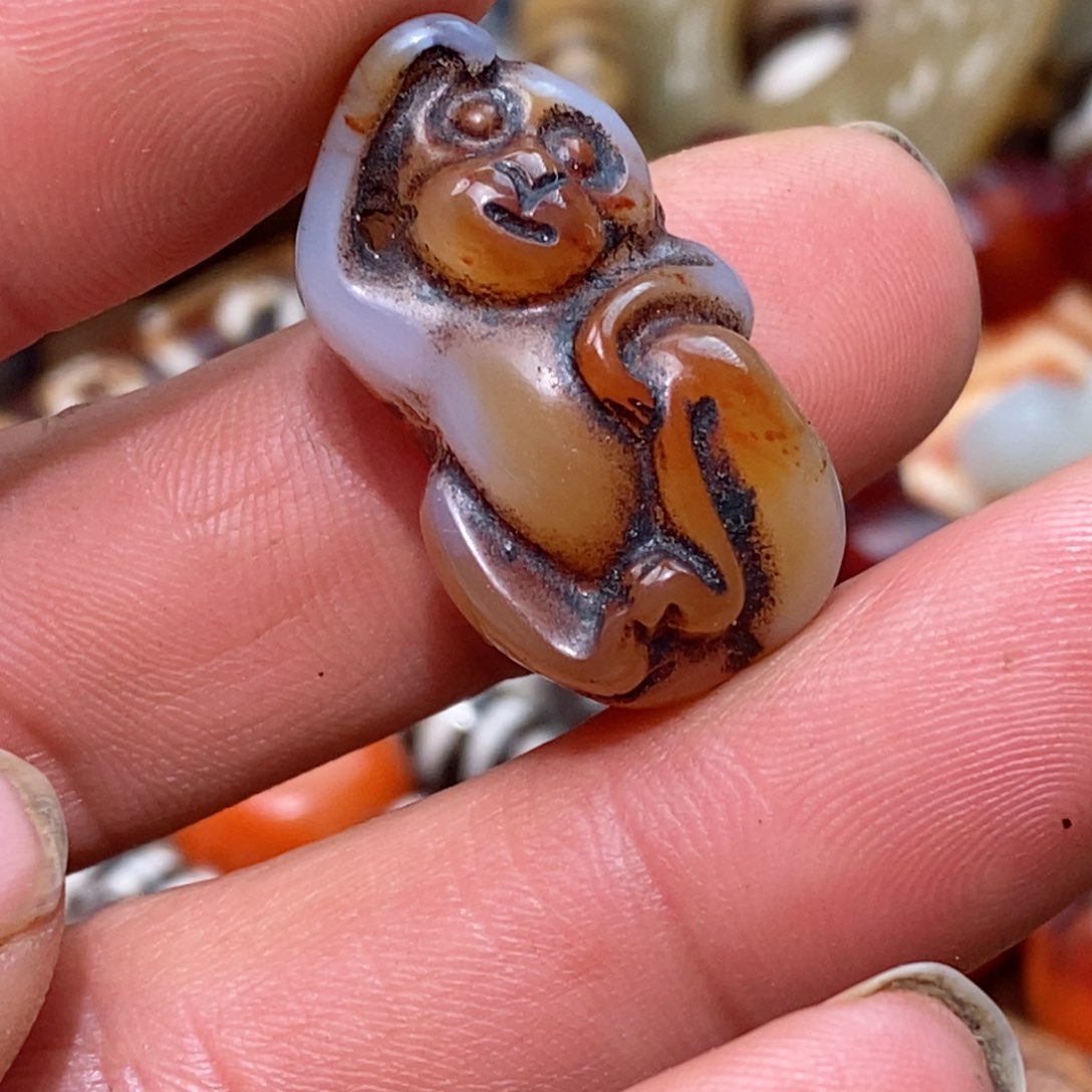 未镶嵌珠子的玛瑙/玉髓