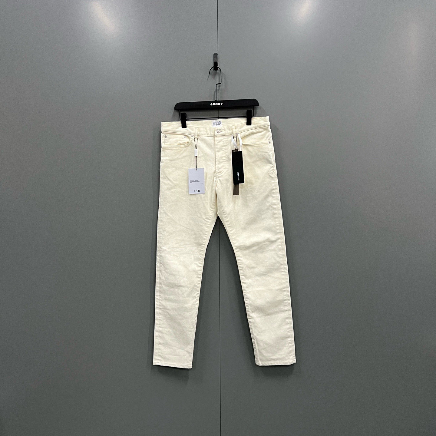 未使用 DIOR/迪奥 c808 米色植绒logo长裤 015695