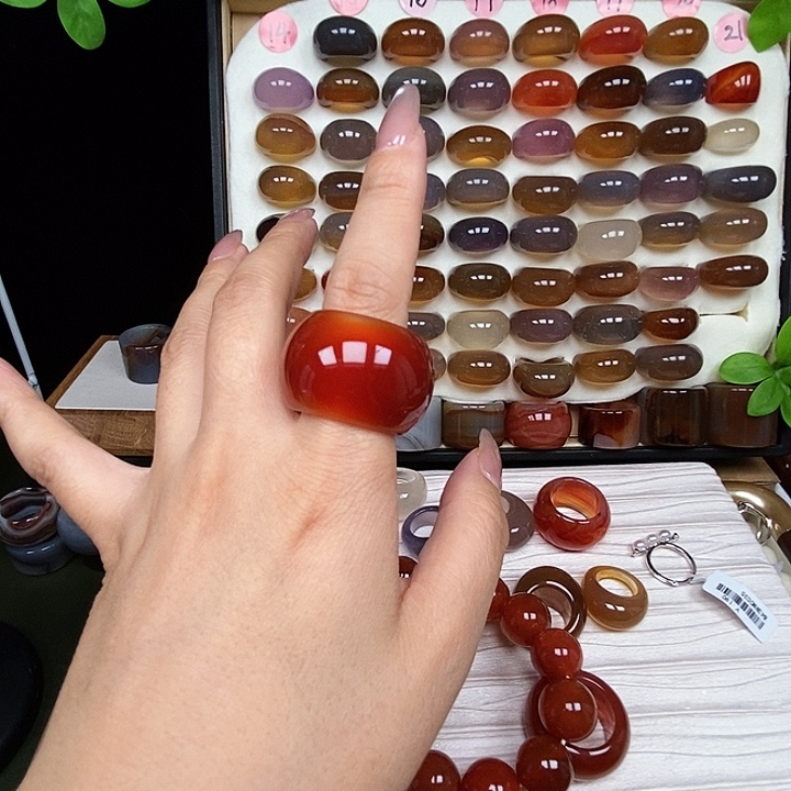 女****玛瑙/玉髓合金戒指