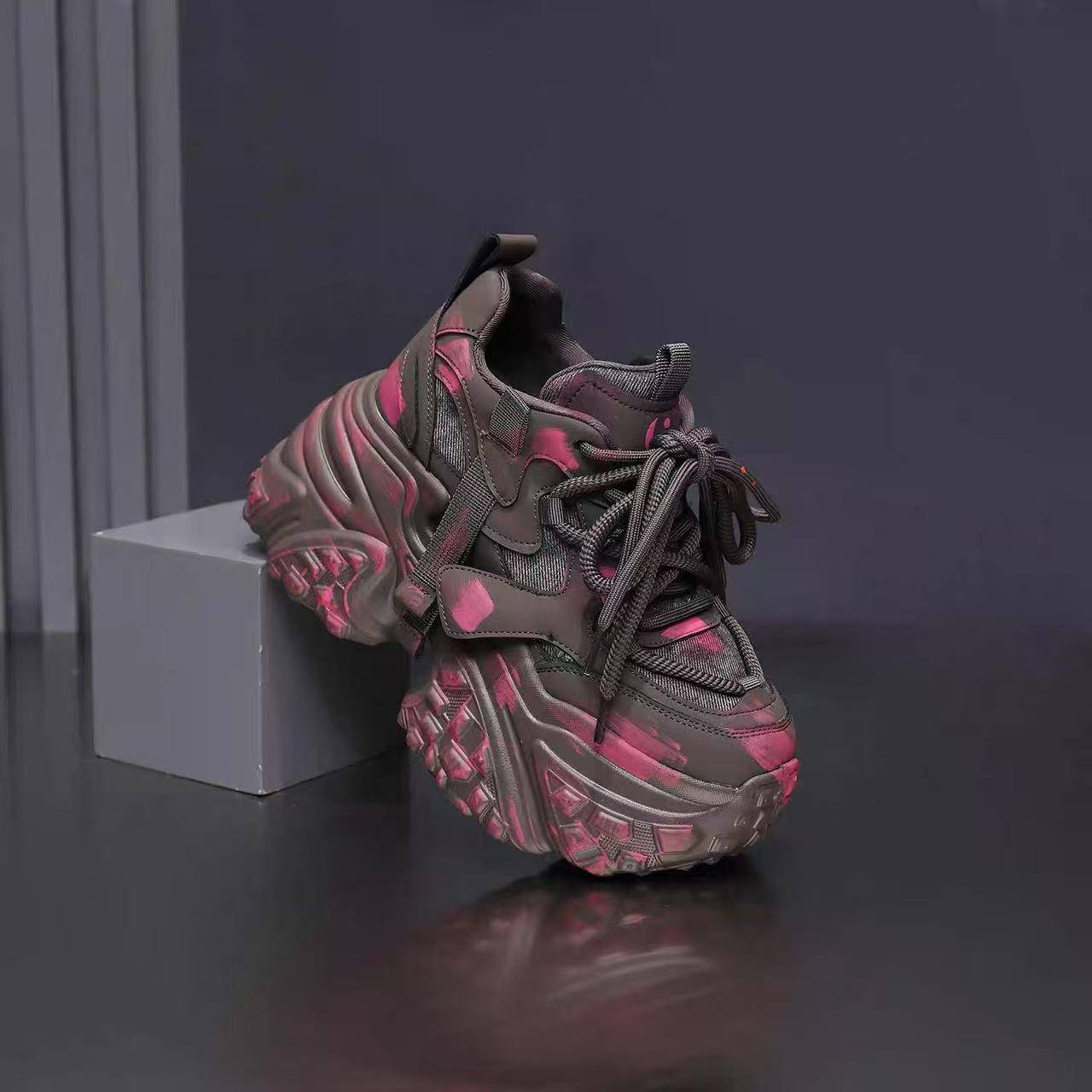 【大货在仓】老爹鞋女2025新款冬季松糕厚底小个子百搭运动休闲