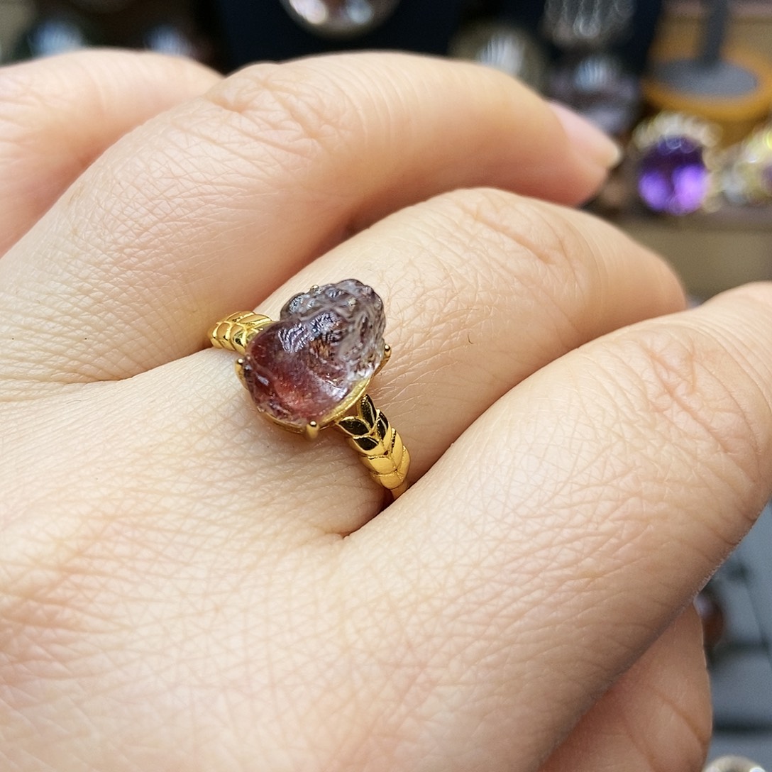 水晶戒指银S925镶嵌吧****)