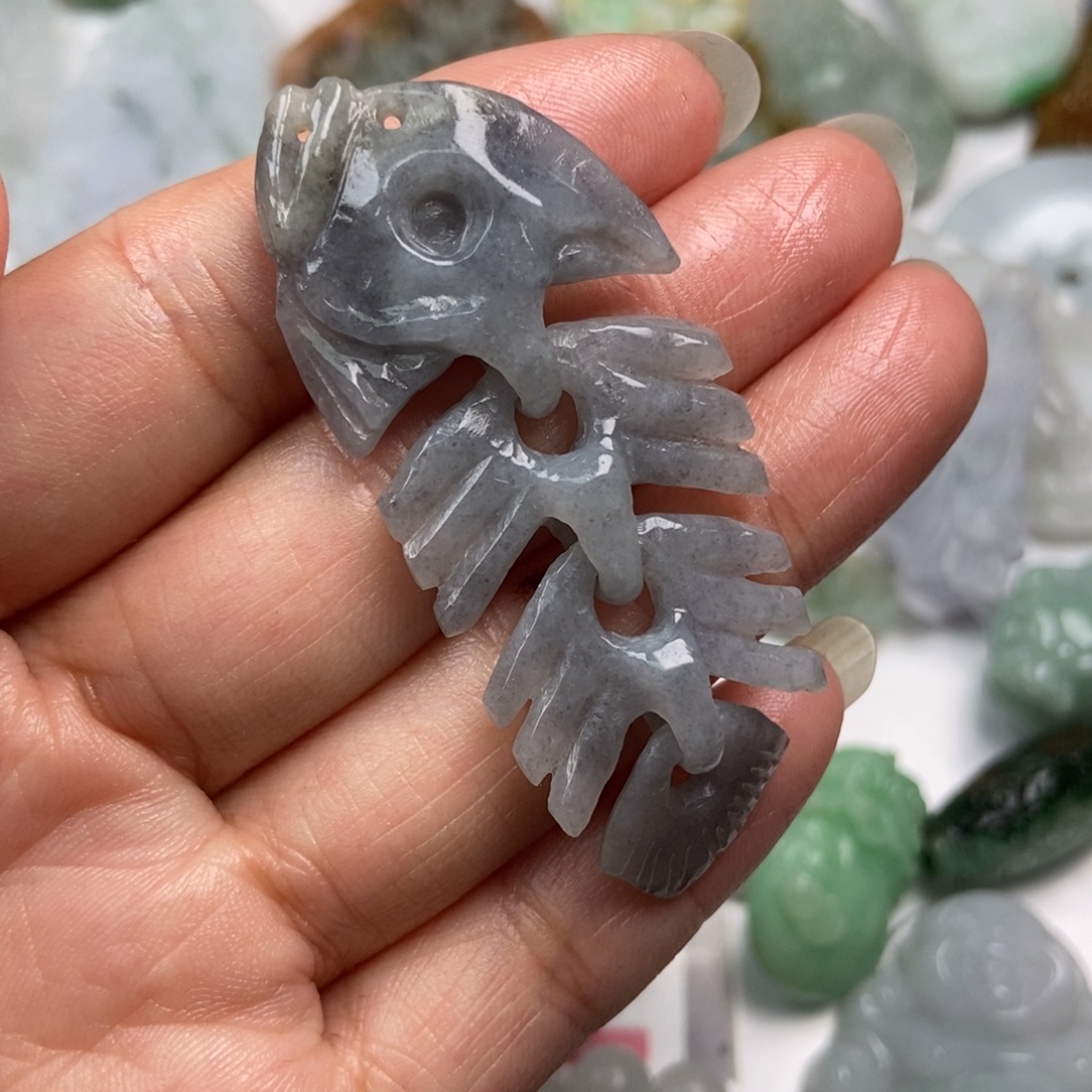 定制翡翠未镶嵌翡翠