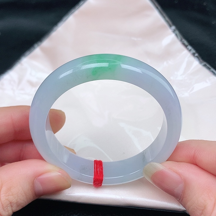 未镶嵌手镯翡翠天然