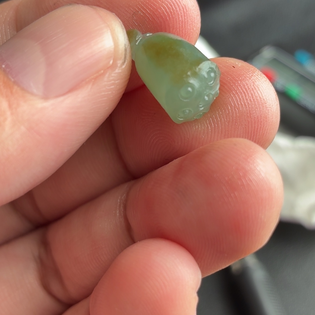 定制翡翠未镶嵌翡翠莲蓬