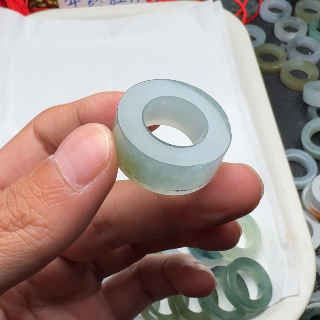 定制翡翠未镶嵌天然翡翠