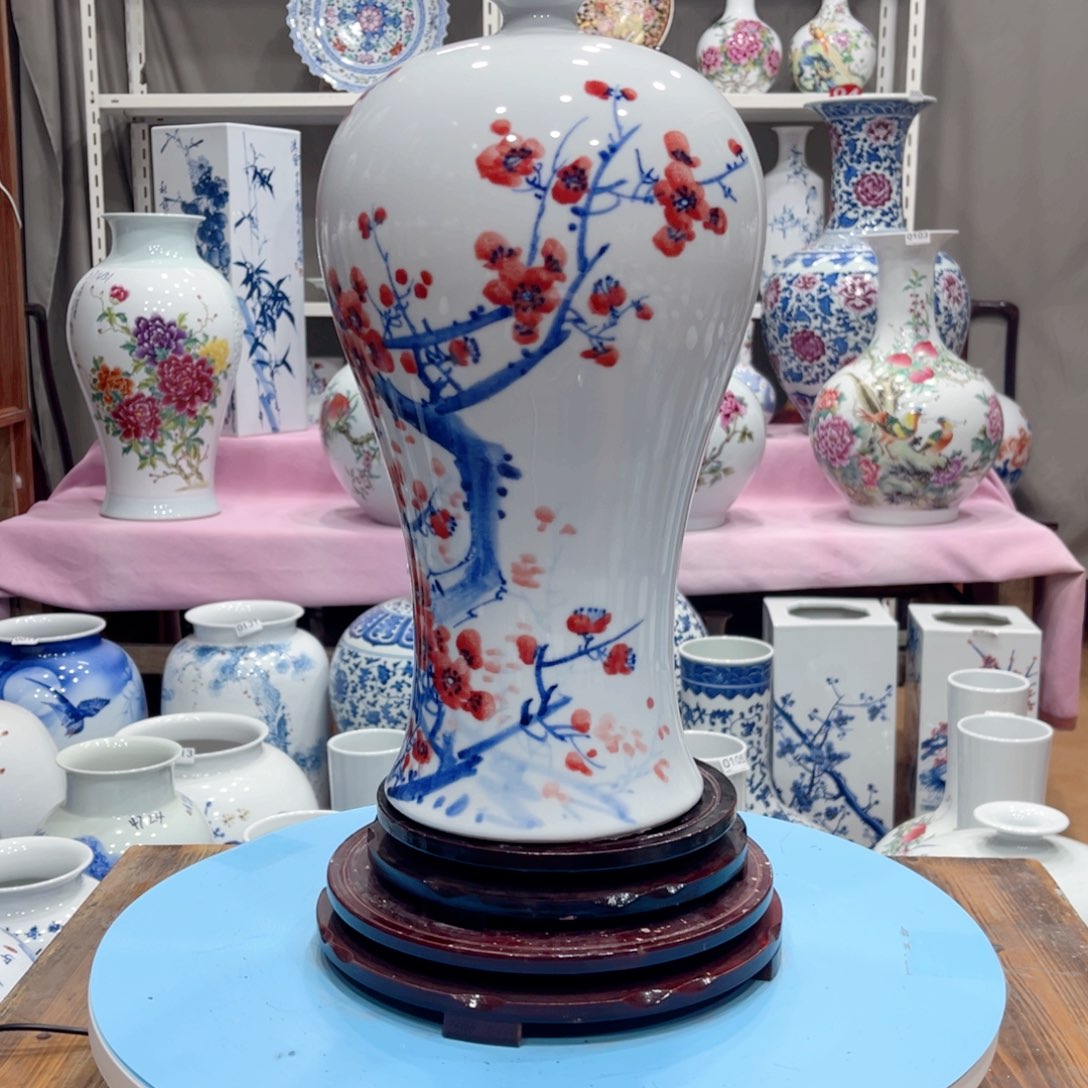 摆件景德镇陶瓷梅瓶