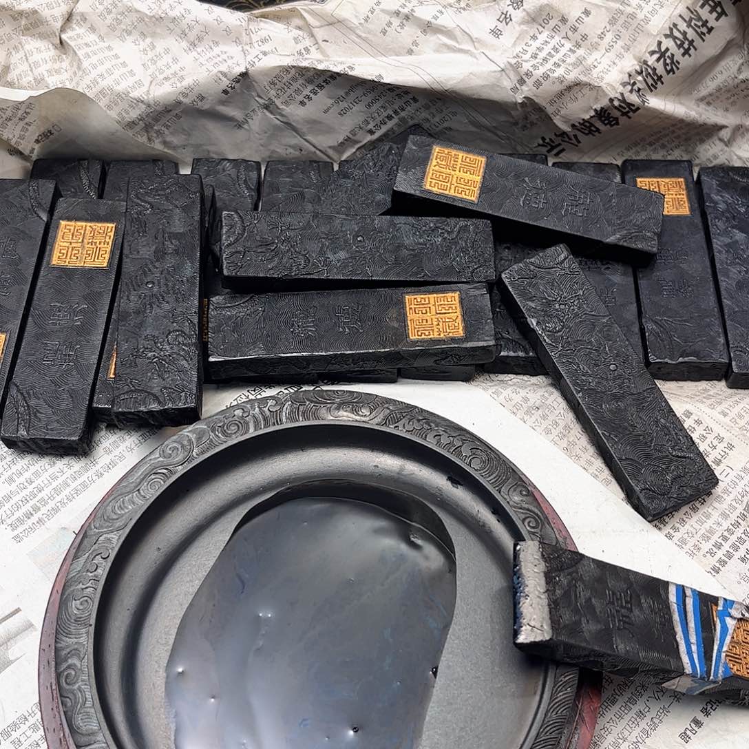 鸿***8存钱哈哈哈哈哈哈哈