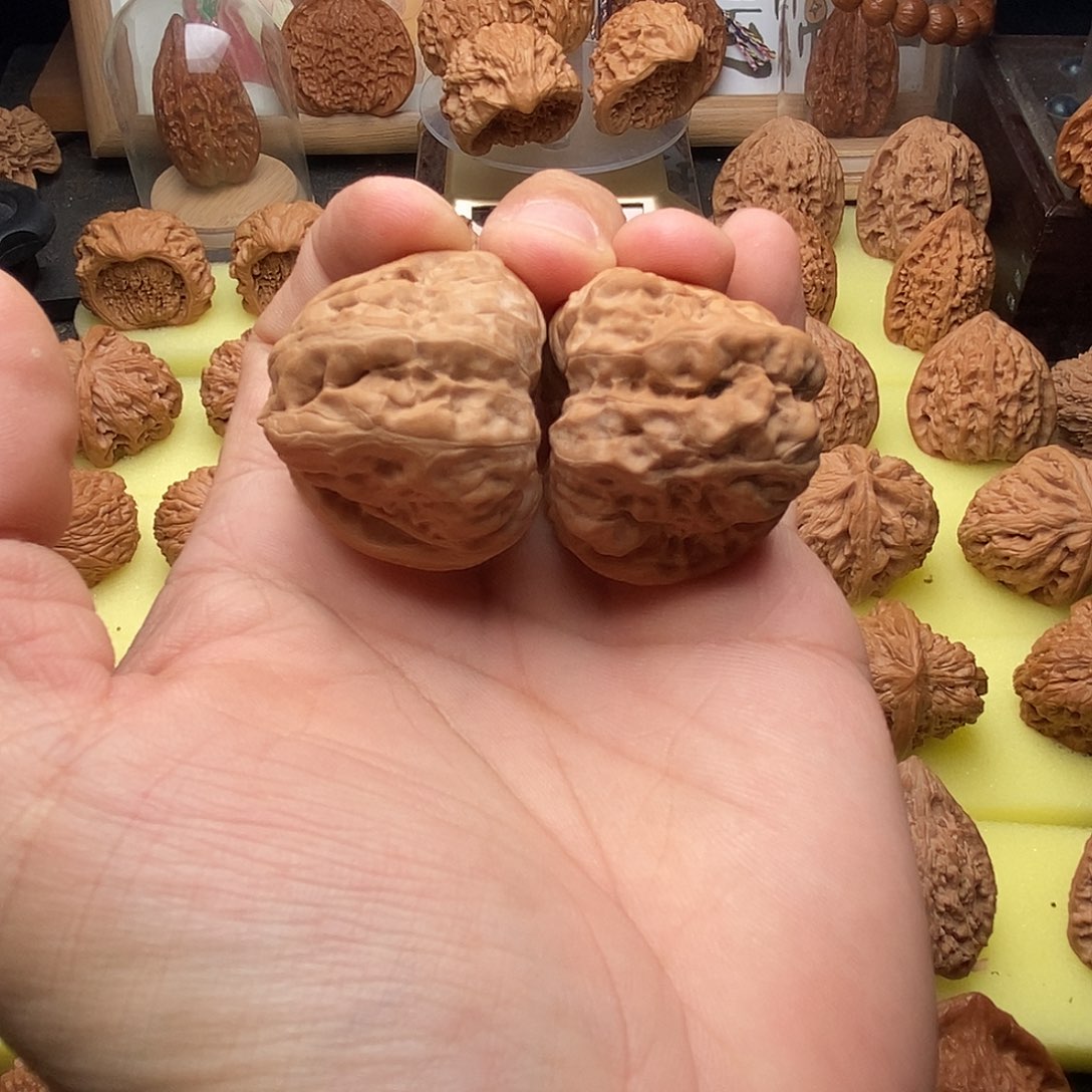 哥***心文玩核桃把件蛙蛙39