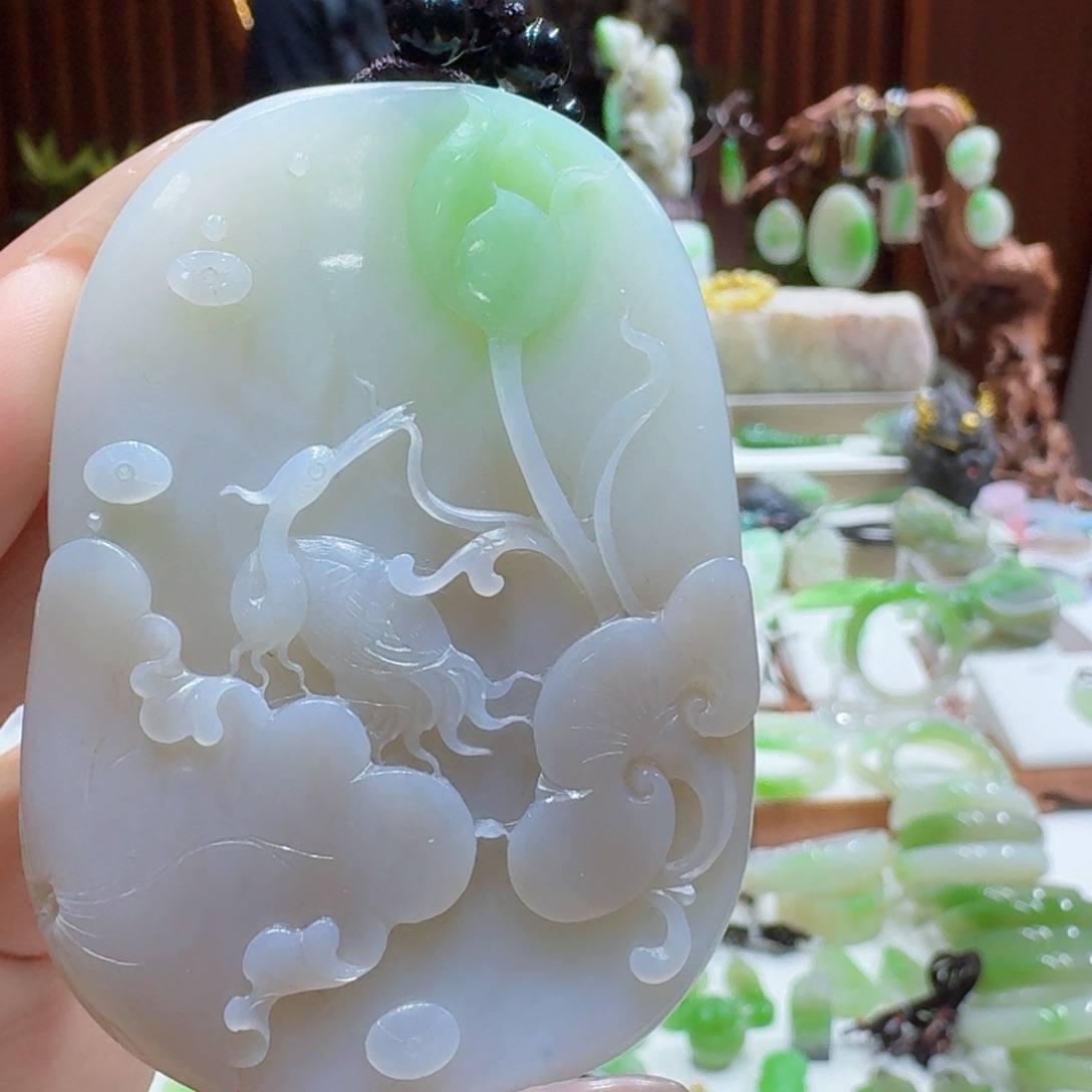 和田玉翠青三色大牌子未镶嵌