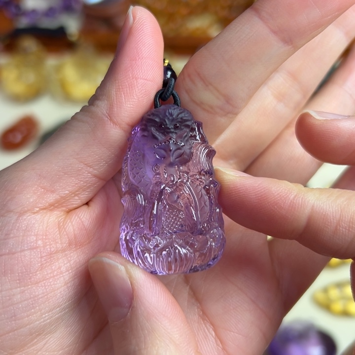 紫晶吊坠(赠链)未镶嵌