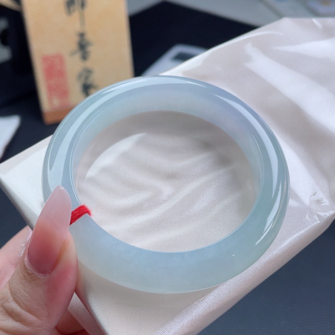 未镶嵌手镯翡翠56.7冰晴水 精致秀气窄条 显手细 48号