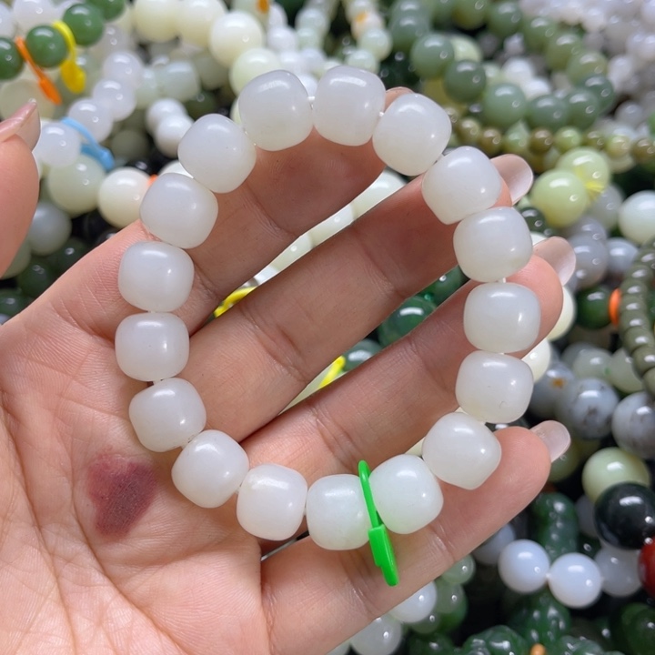 手链未镶嵌和田玉