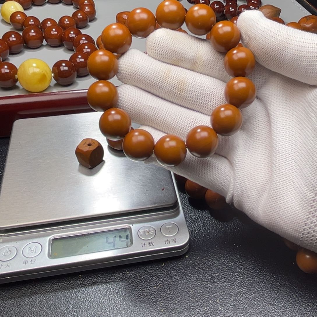 橄榄核手串串*1.6树王