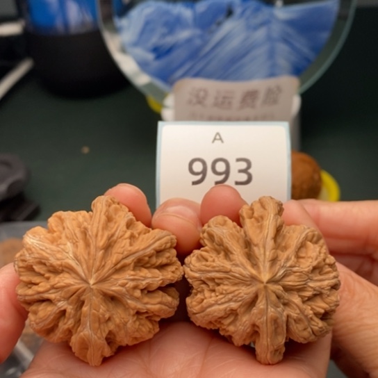 文玩核桃把件42瑕疵大粗筋993