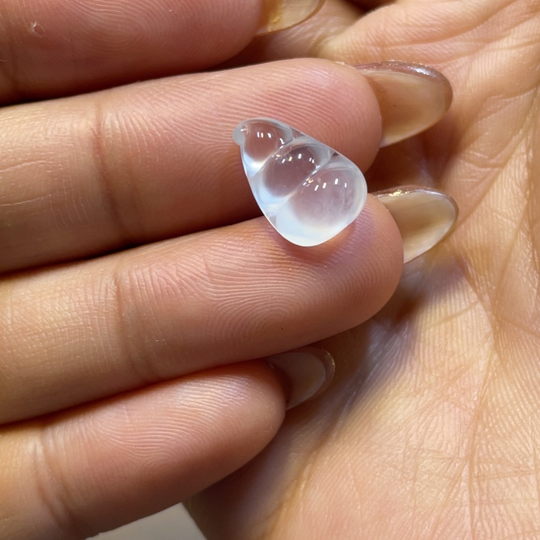 翡翠颈饰未镶嵌豆子