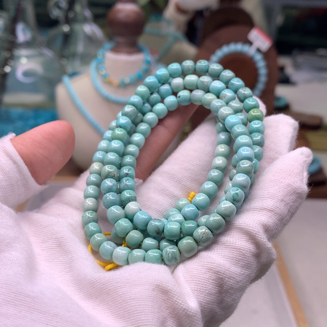 绿松石配饰未镶嵌