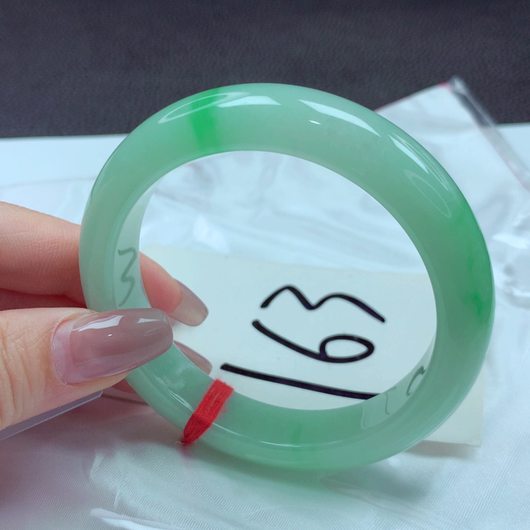 翡翠手镯未镶嵌手镯57