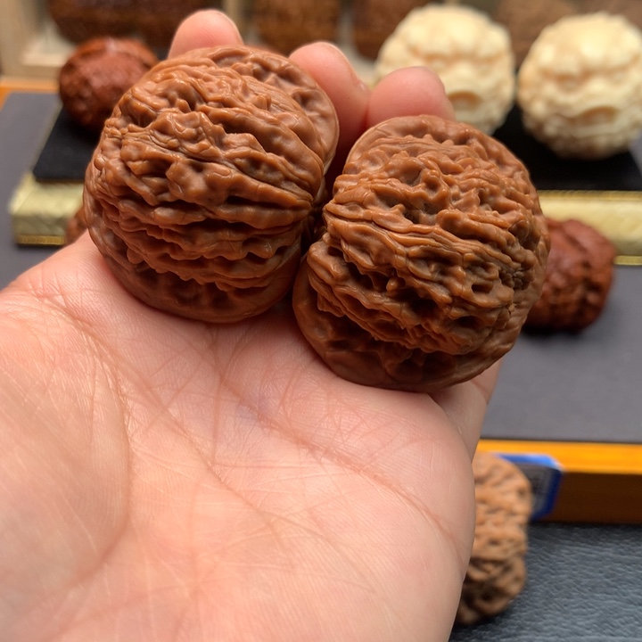 文玩核桃吊坠楼子