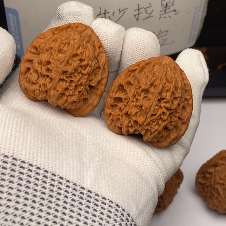 把件文玩核桃三角南疆石40