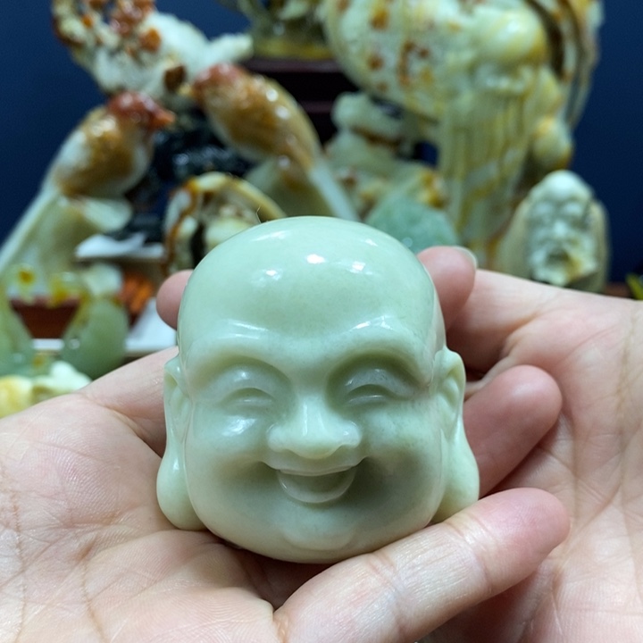 未镶嵌蛇纹石玉珠宝奇石