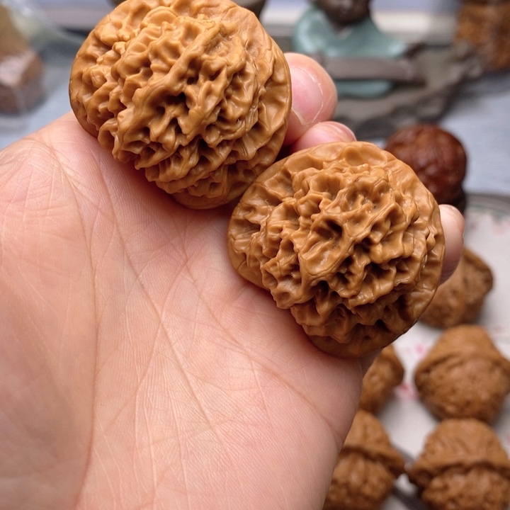 【闪购商品】文玩核桃把件秦闷40