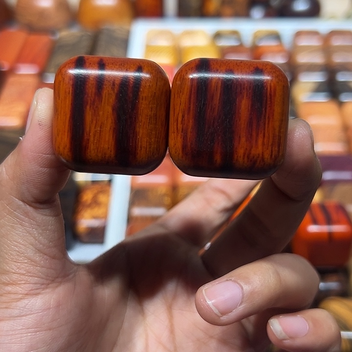 @***子科檀木木木木木木