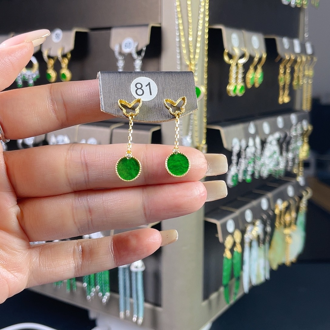 H***Q翡翠银S925镶嵌耳饰缅甸A货