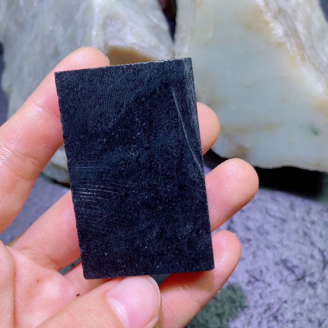 和田玉未镶嵌珠宝半成品