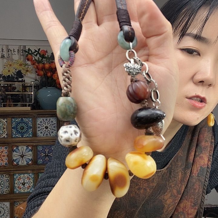 蜜蜡项链未镶嵌项链