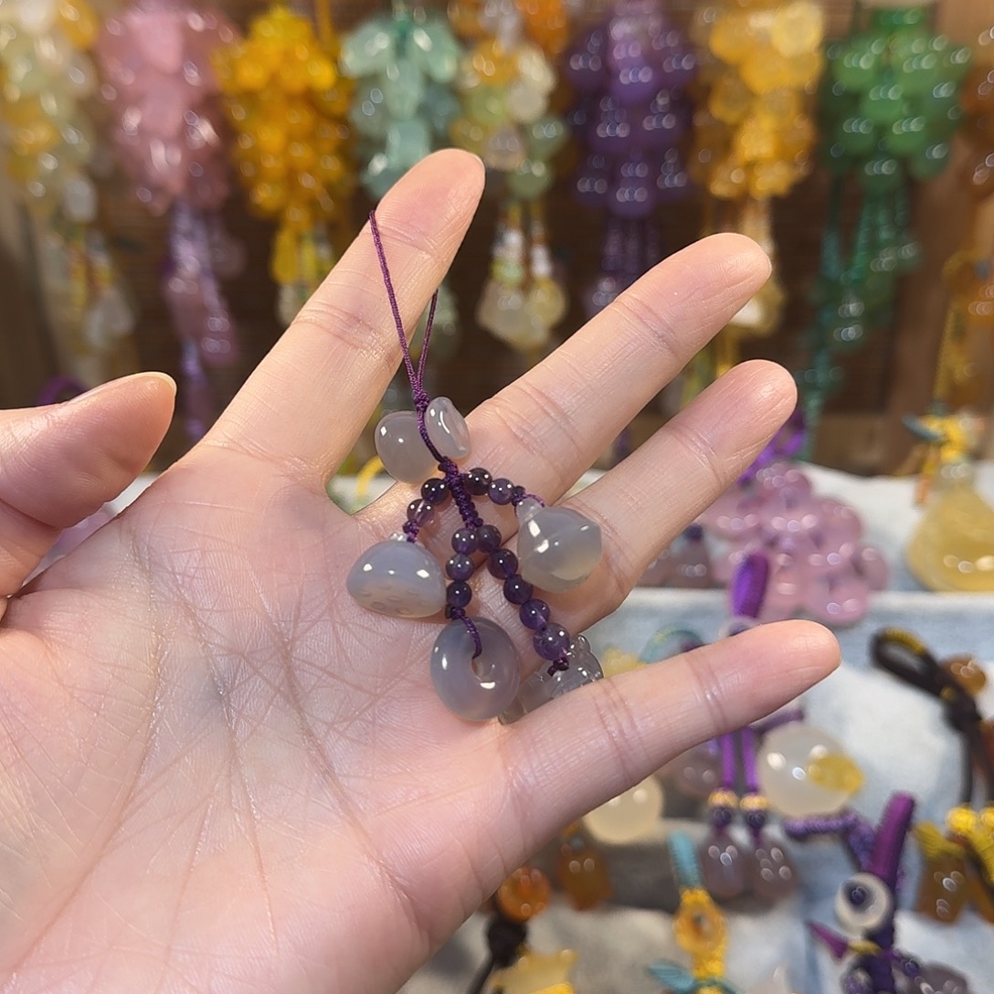 爱***叔玛瑙/玉髓未镶嵌手机挂件