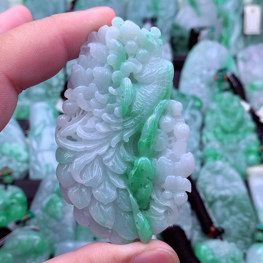 吊坠(不含链)未镶嵌翡翠