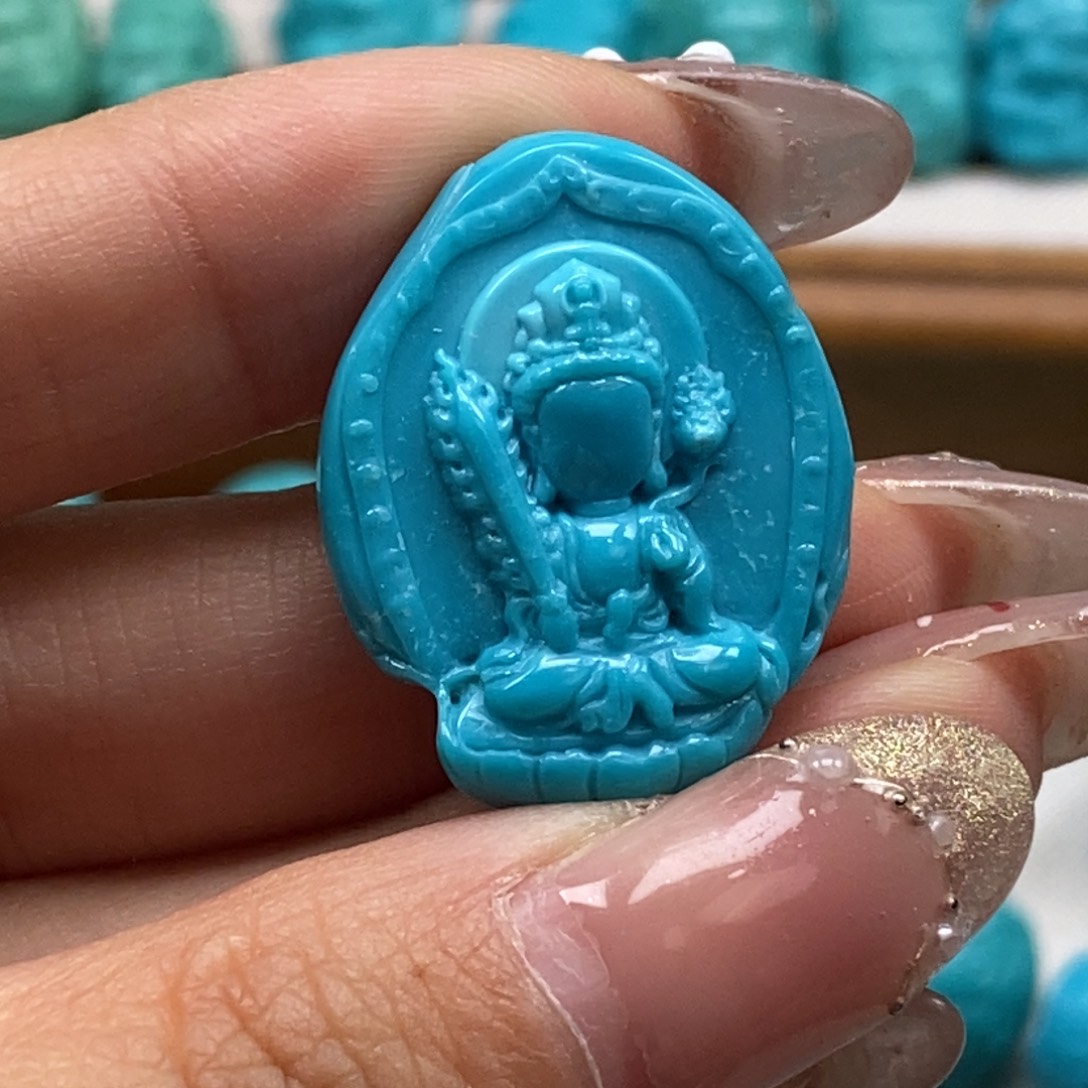 绿松石颈饰未镶嵌