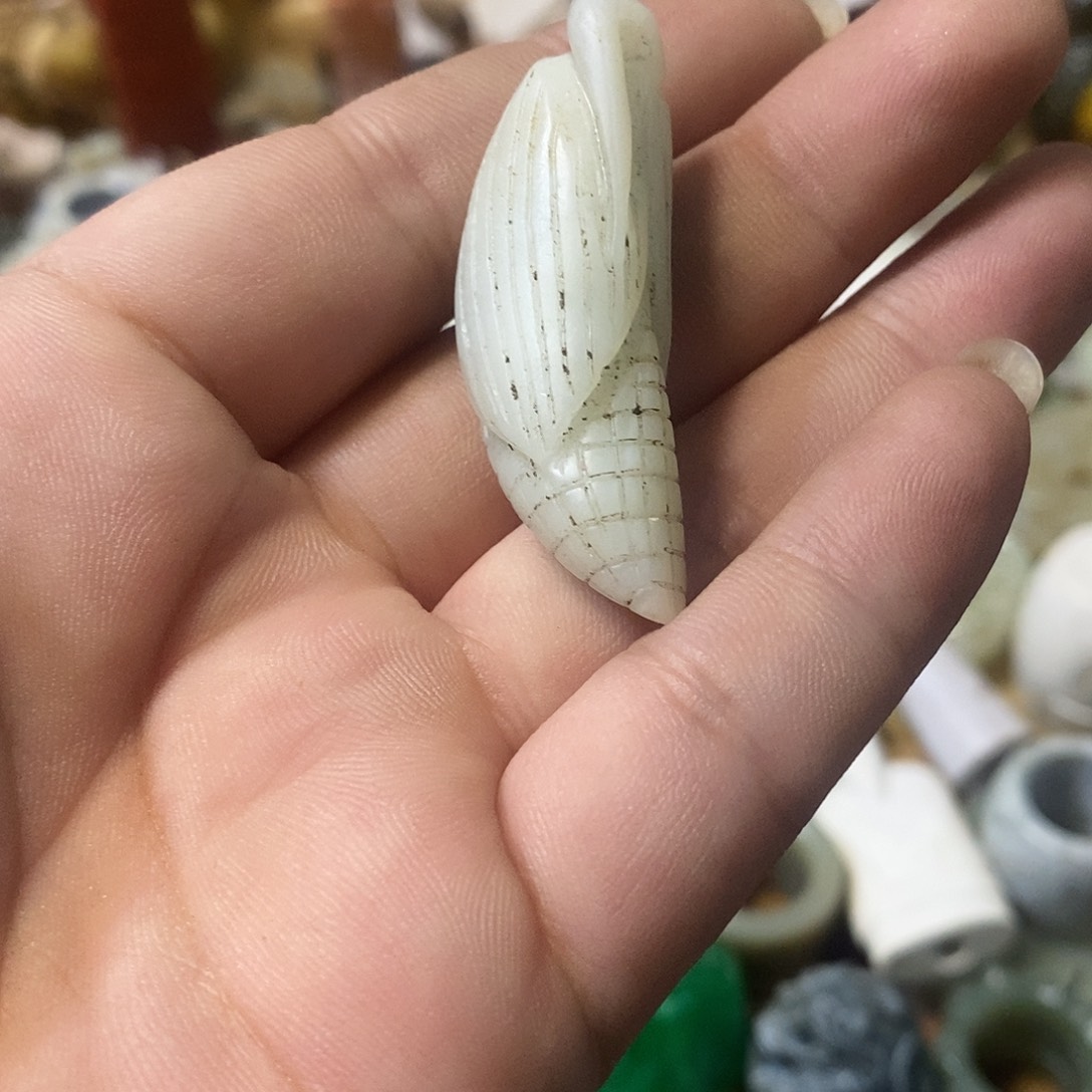 和田玉（糖玉）未镶嵌挂件