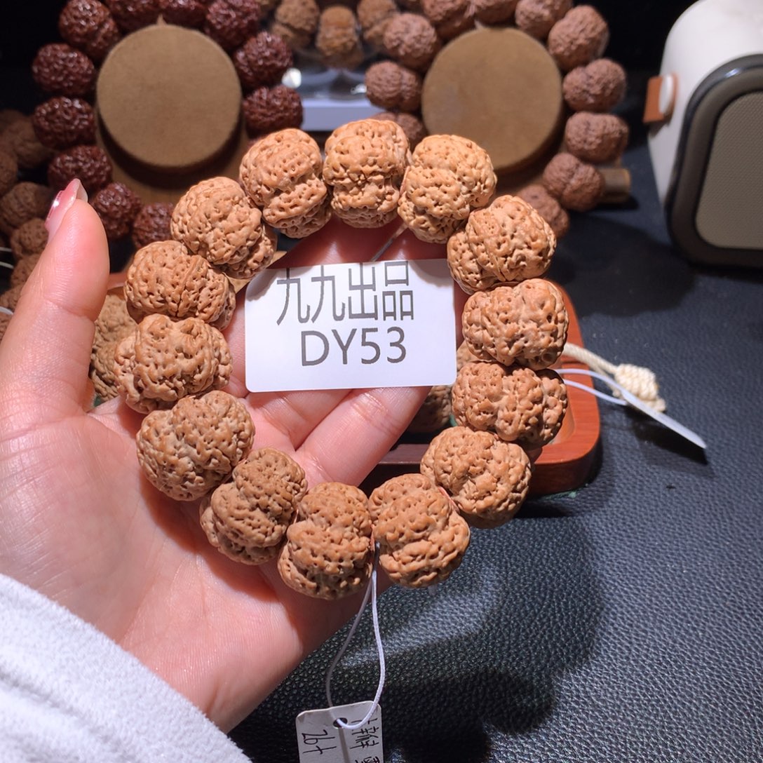 诚***纯金刚菩提手串开播26尺寸六瓣雪花