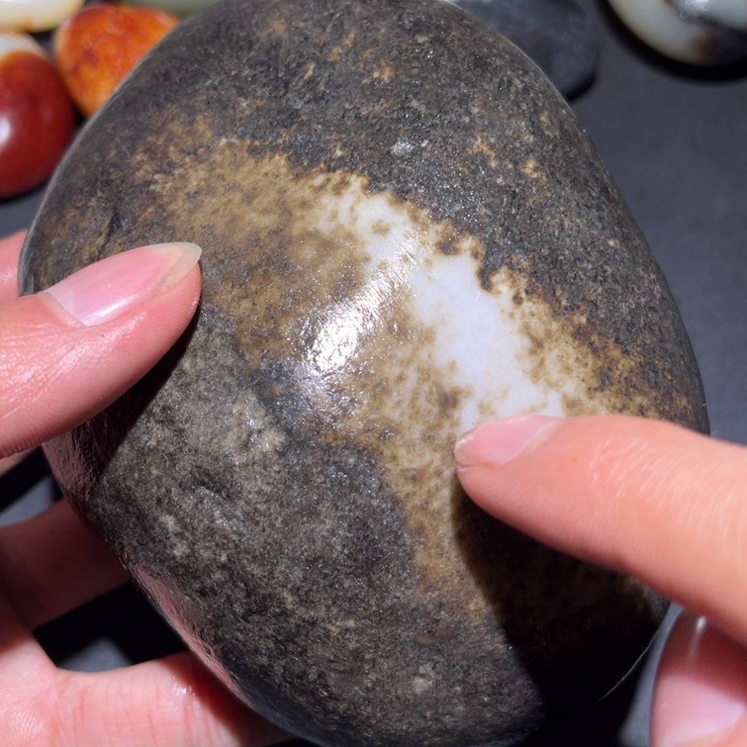 和田玉未镶嵌珠宝奇石