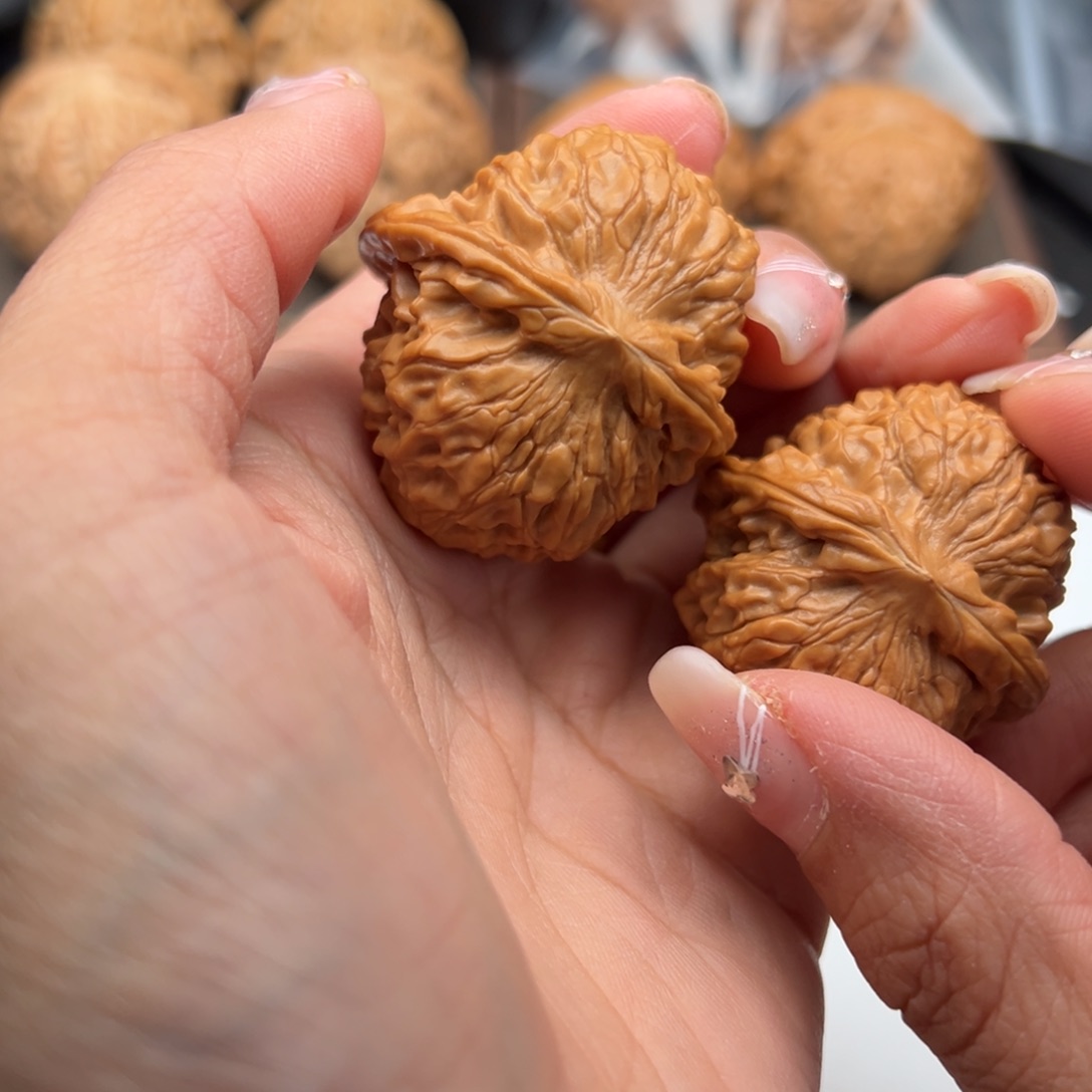 文玩核桃把件黄松峪