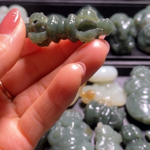 未镶嵌和田玉（糖玉）珠宝奇石