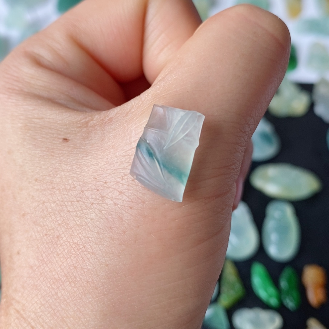 定制翡翠未镶嵌竹节