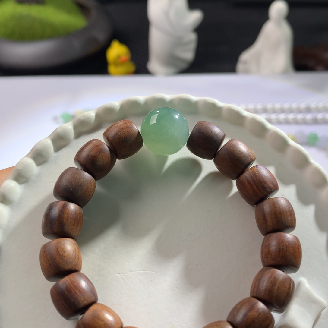 翡翠手链未镶嵌卡13+