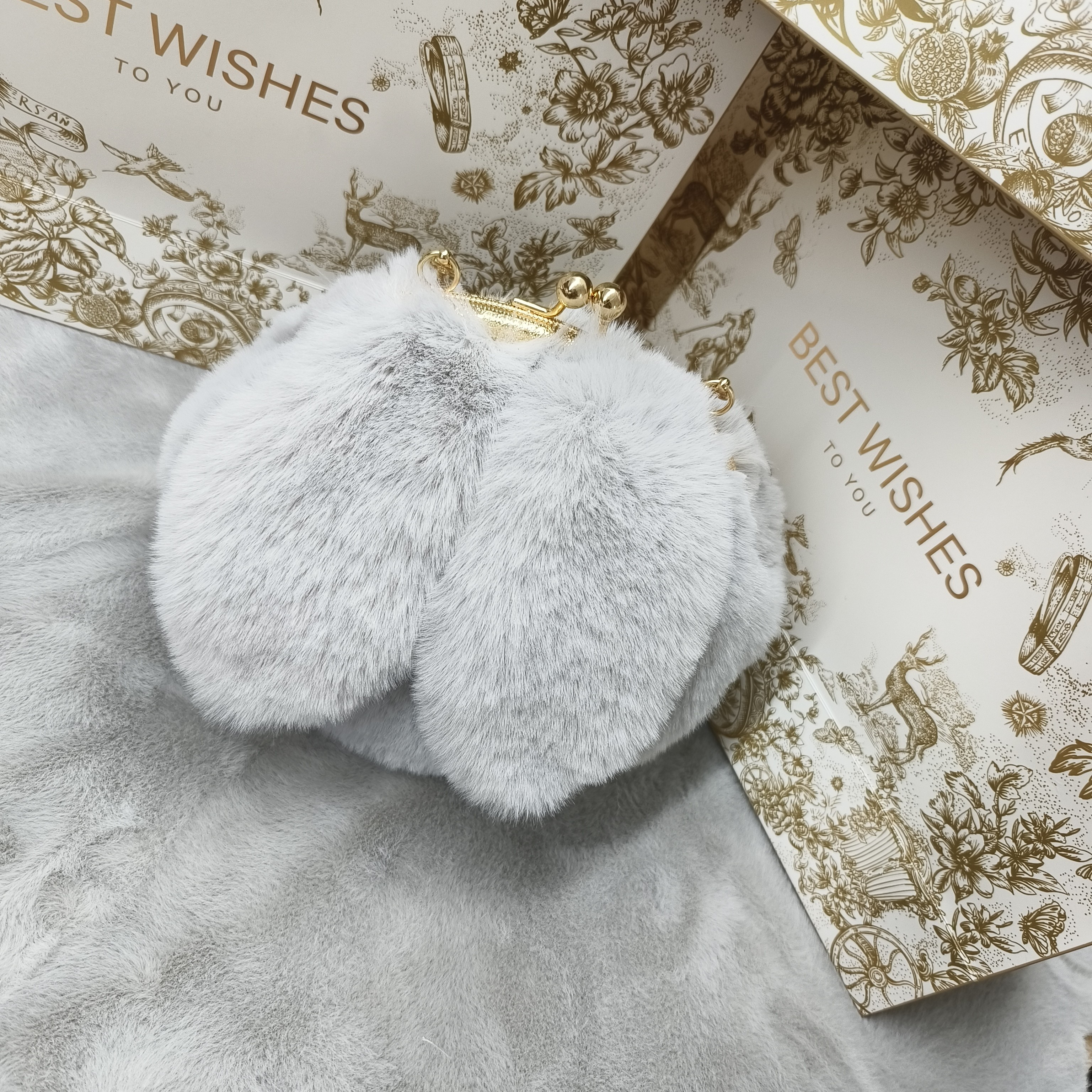 毛绒兔子手提斜挎包女新款百搭小众风格秋冬适用