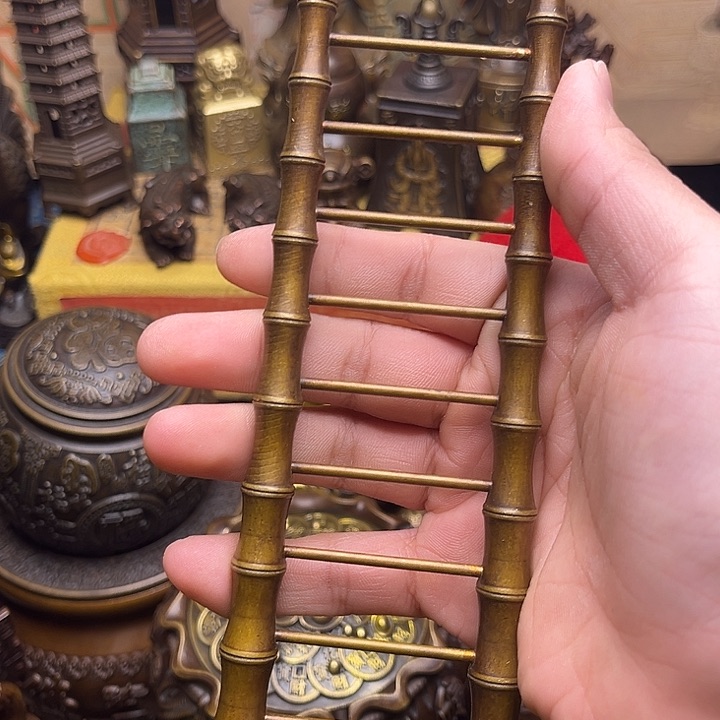 精美铜器点击下单