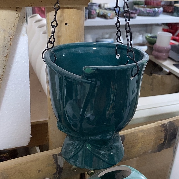 皮***皮陶瓷花盆有孔 瑕疵介意勿拍 